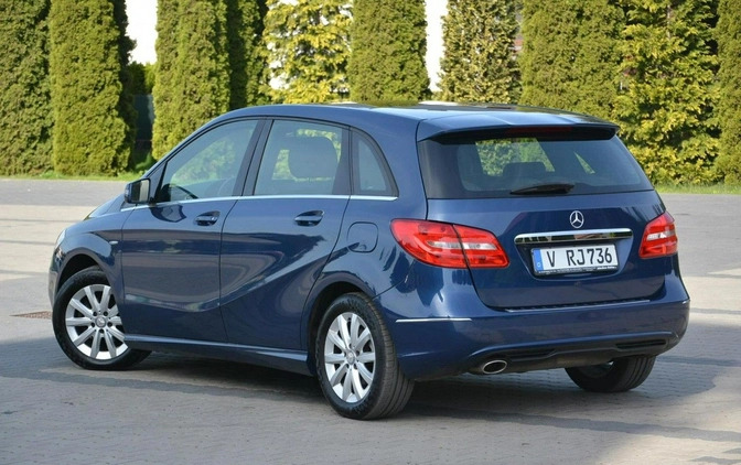 Mercedes-Benz Klasa B cena 39900 przebieg: 145274, rok produkcji 2011 z Drawno małe 466